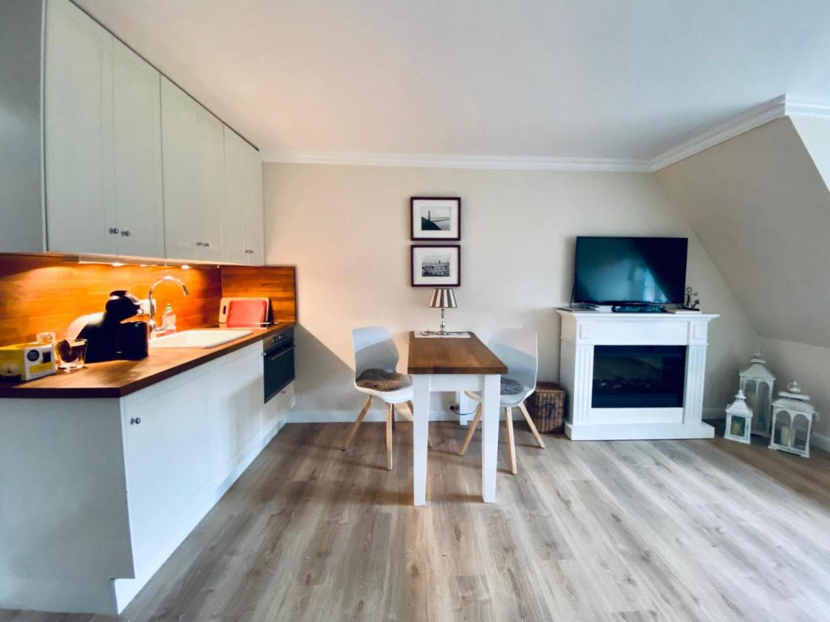Sylt-Traum Moewe Apartment Кайтум Екстериор снимка
